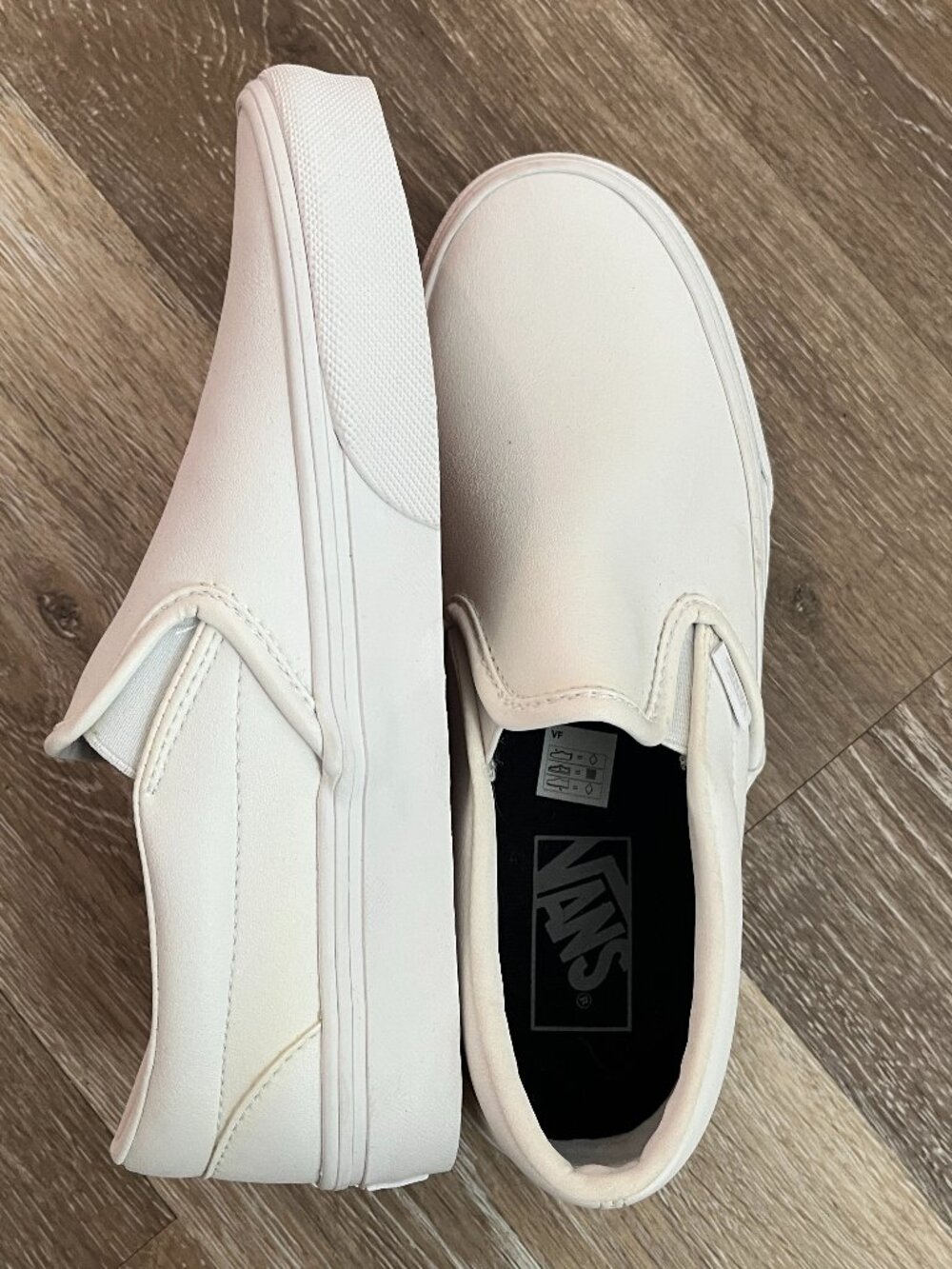 White Leather Look Classic Slip-on Vans LIKE NEW